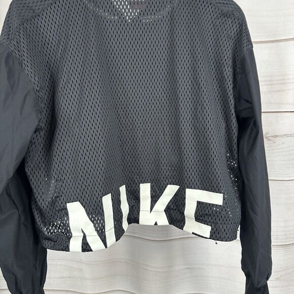 Nike Cropped Mesh Spell Out Full Zip Jacket Size Medium Black BQ6733 EUC #a - Picture 6 of 7